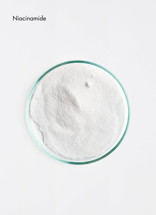 Dermosthétique Vitamin C + Niacin Illuminating Concentrate